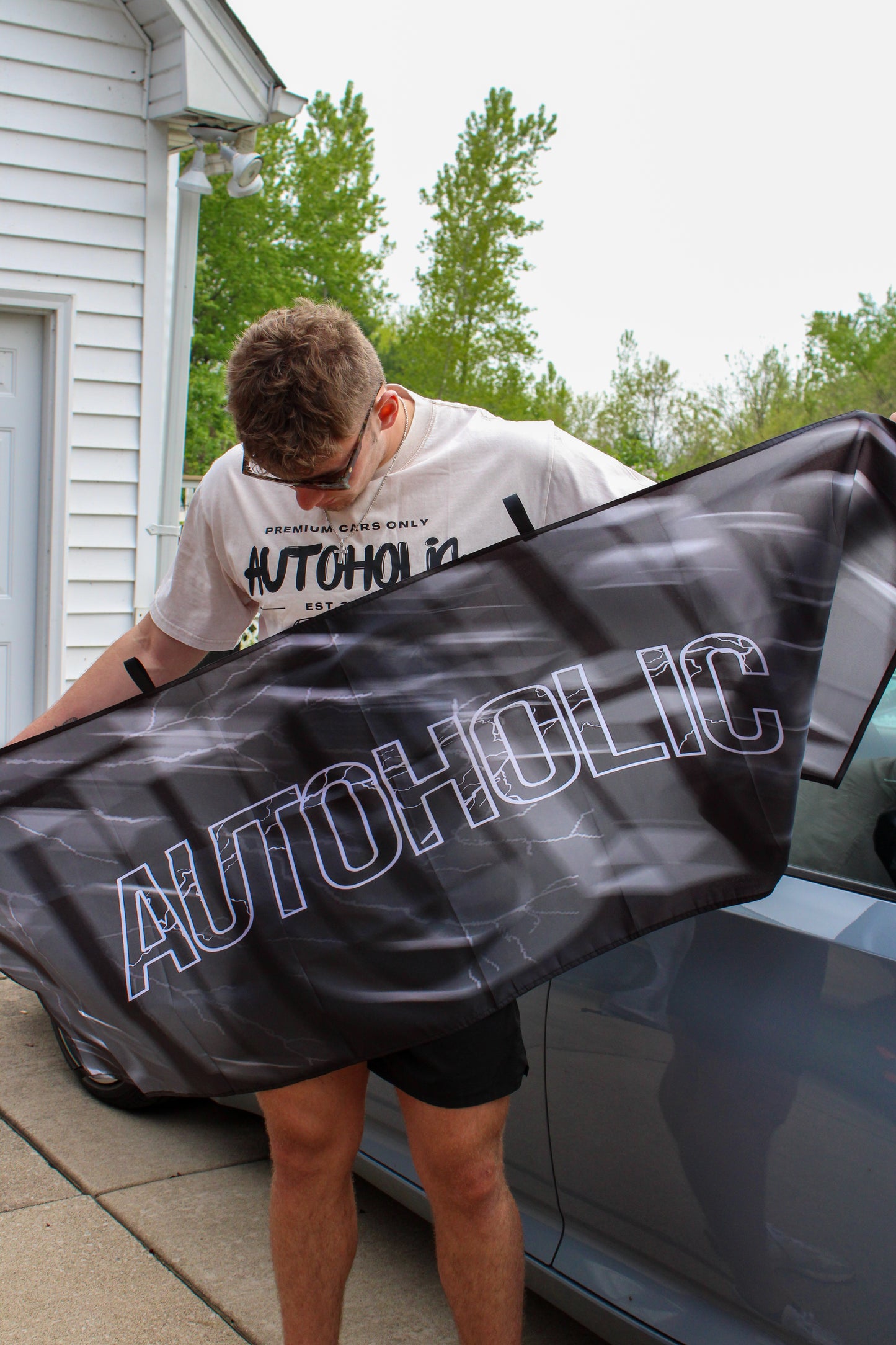 AutoHolic Shop Flag